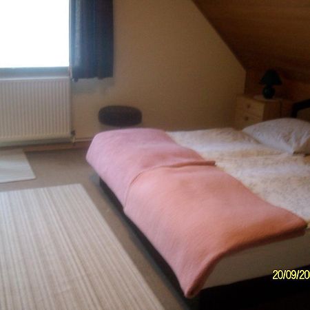Ferien Und Gaestehaus Harms Neuenkirchen  Chambre photo