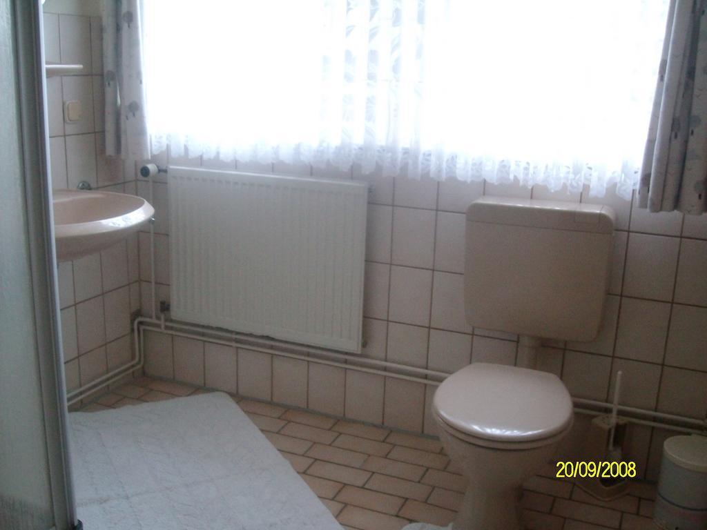 Ferien Und Gaestehaus Harms Neuenkirchen  Chambre photo